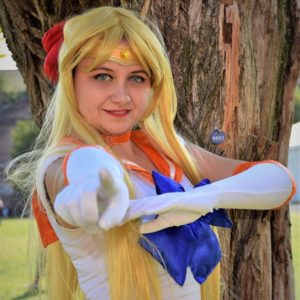 Ramona-Bisio-Sailor-Venus-Sailor-Moon-6